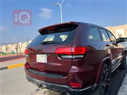 جیپ گراند شیرۆکی